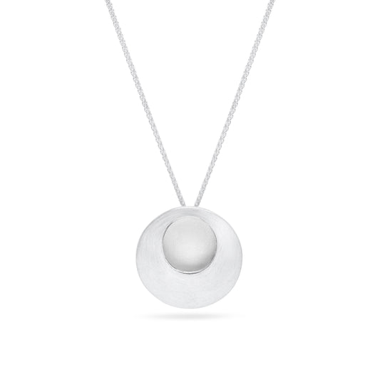 Pebble Circle Pendant Necklace from Hannah Souter Handmade Jewellery