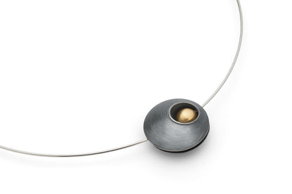 Gold and Silver Neckwire Necklace from Hannah Souter Handmade Jewellery.